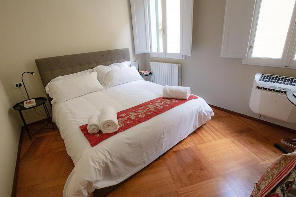 Apartment Cozy In San Frediano