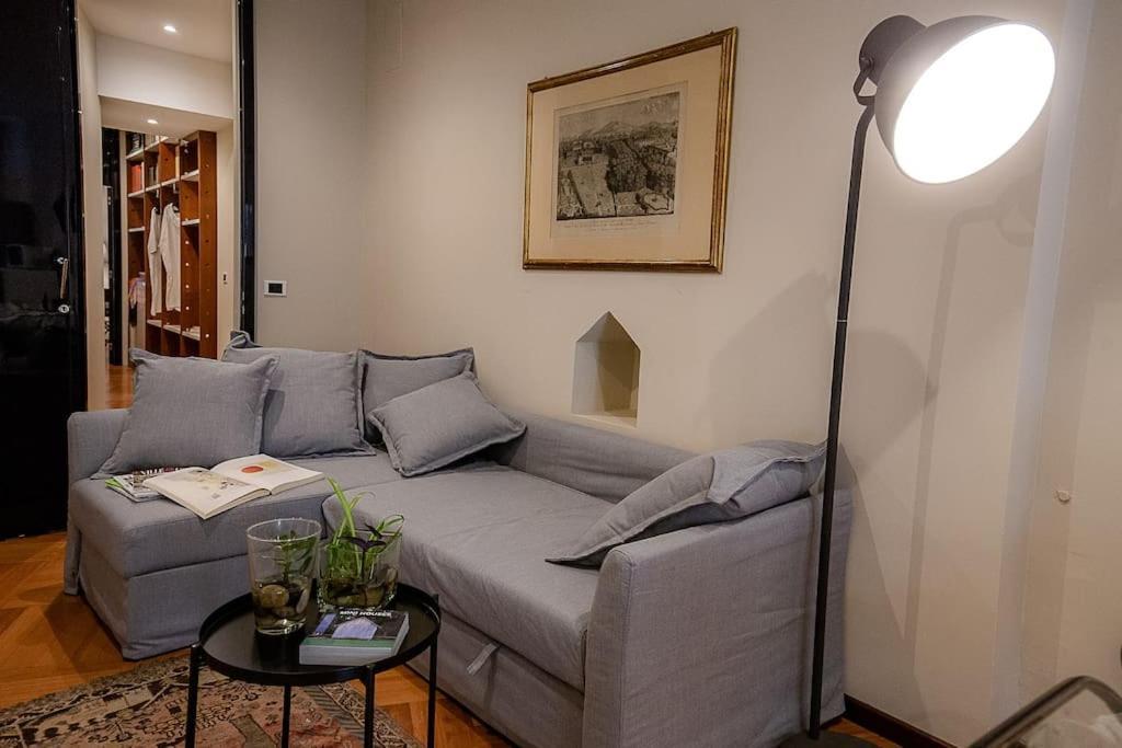 Cozy In San Frediano Apartment